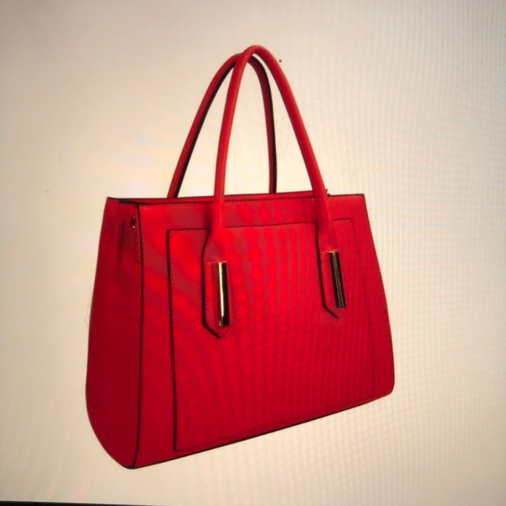 💥PRICE DROP💥Brand New Gorgeous Red Purse❣️